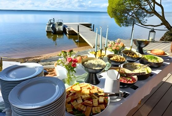 Tilausravintolan ruokailu Kaidanojan Kartanolla Pöytyällä